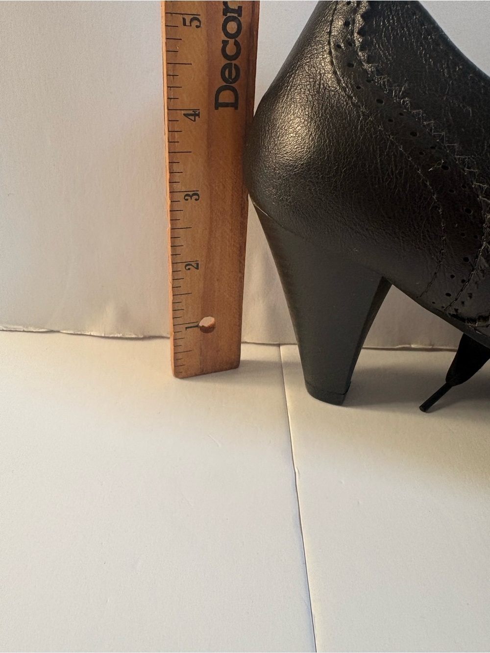 Chase + Chloe Black Vintage Wingtip Oxford Ribbon cone heels Size 10 fit smaller - Picture 10 of 15